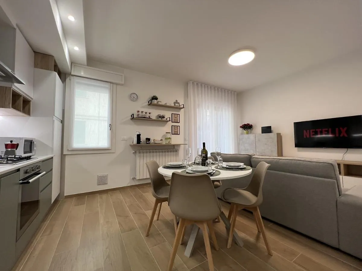 Comfort Zone Mestre Apartment